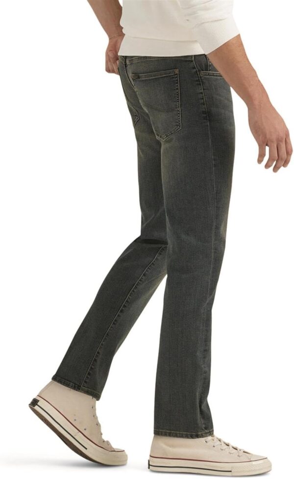 Lee Men's Extreme Motion Straight Taper Jean - Image 6