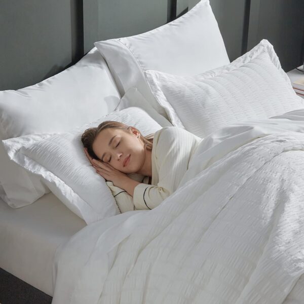 CozyLux Queen Bed in a Bag White Seersucker Comforter Set with Sheets 7-Pieces All Season Bedding Sets with Comforter, Pillow Sham, Flat Sheet, Fitted Sheet and Pillowcase - Image 4