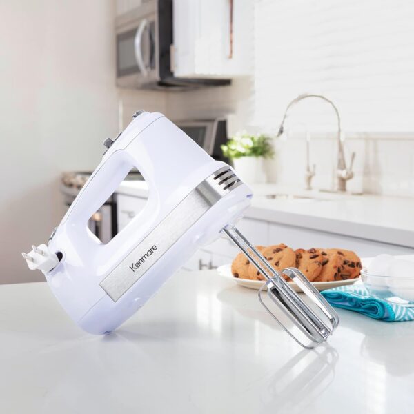 Kenmore 5-Speed Electric Hand Mixer/Blender, 250 Watts, with Beaters, Dough Hooks, Liquid Blending Rod, Automatic Cord Retract, Burst Control, and Clip-On Accessory Storage - Image 3