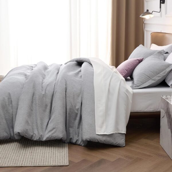 Bedsure Queen Comforter Set - Grey Queen Size Comforter, Soft Bedding for All Seasons, Cationic Dyed Bedding Set, 3 Pieces, 1 Comforter (90"x90") and 2 Pillow Shams (20"x26"+2") - Image 3